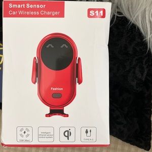 New! Wireless phone charger for the car.